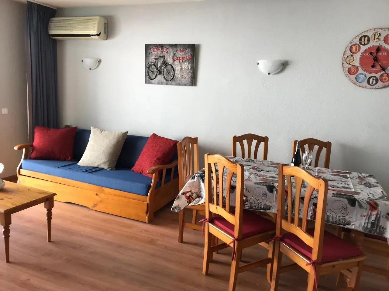 Village Park Apartments Salou